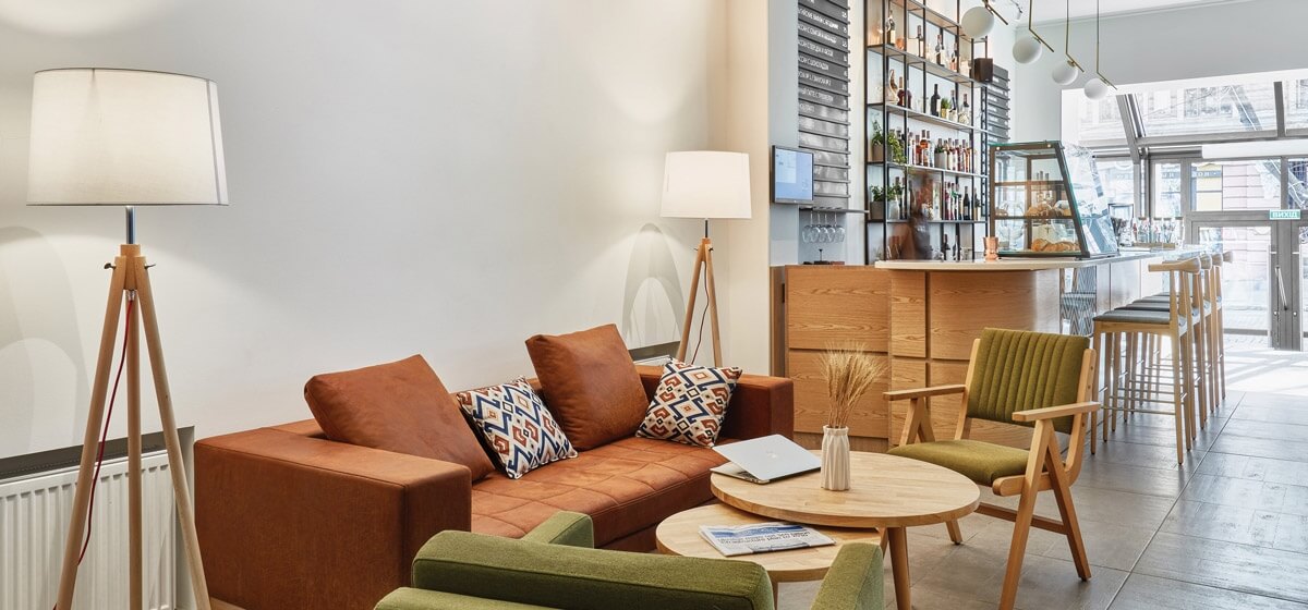 loay-k-chair-image-11