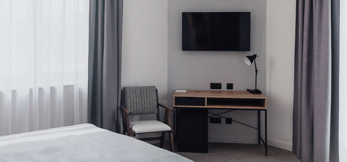 loay-k-chair-image-9