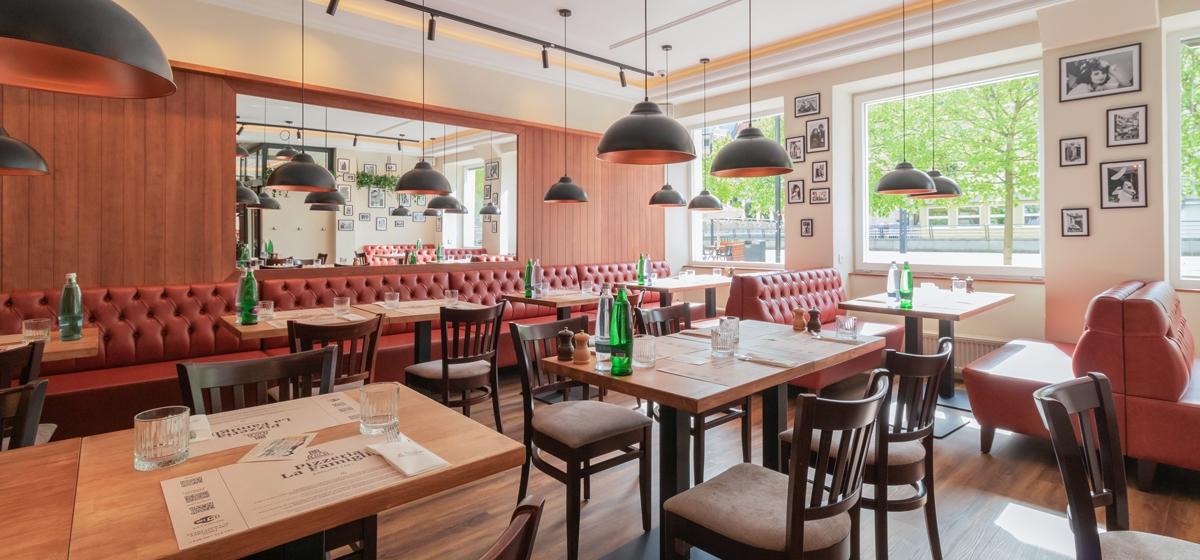 baron booth gallery 5