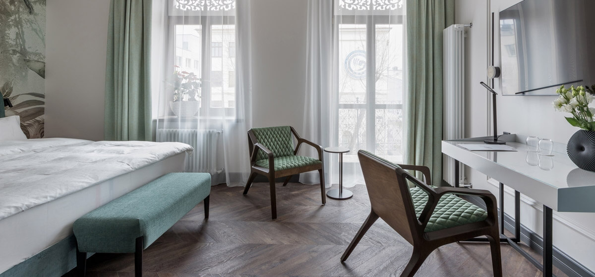 crystal-k-chair-image-7