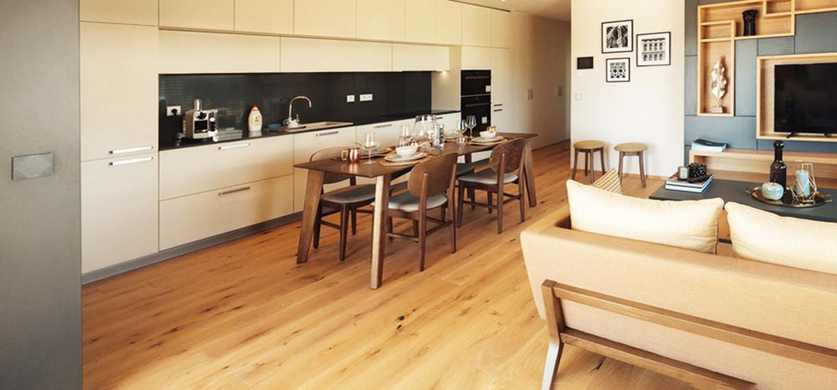 frame table gallery 1