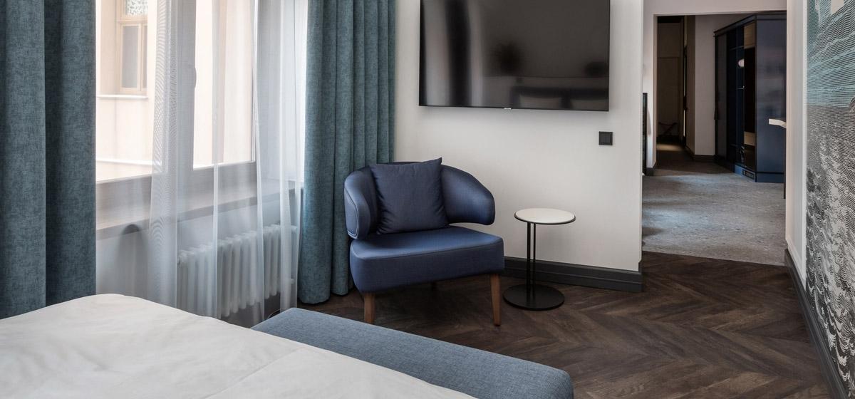 ino armchair gallery 1