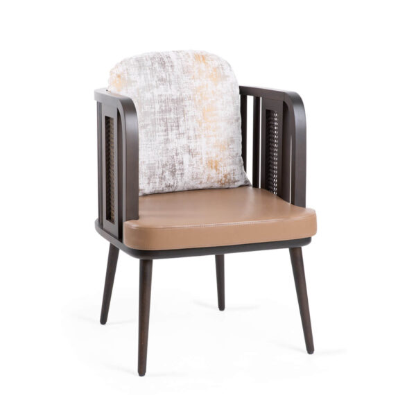 leor-chair-image-1