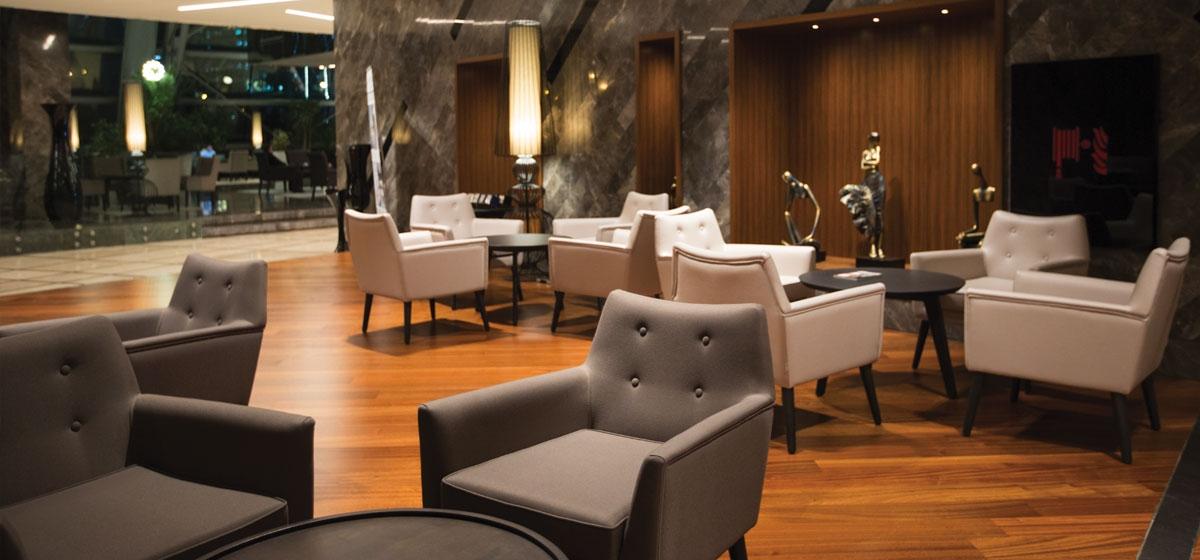 lunch armchair gallery 1