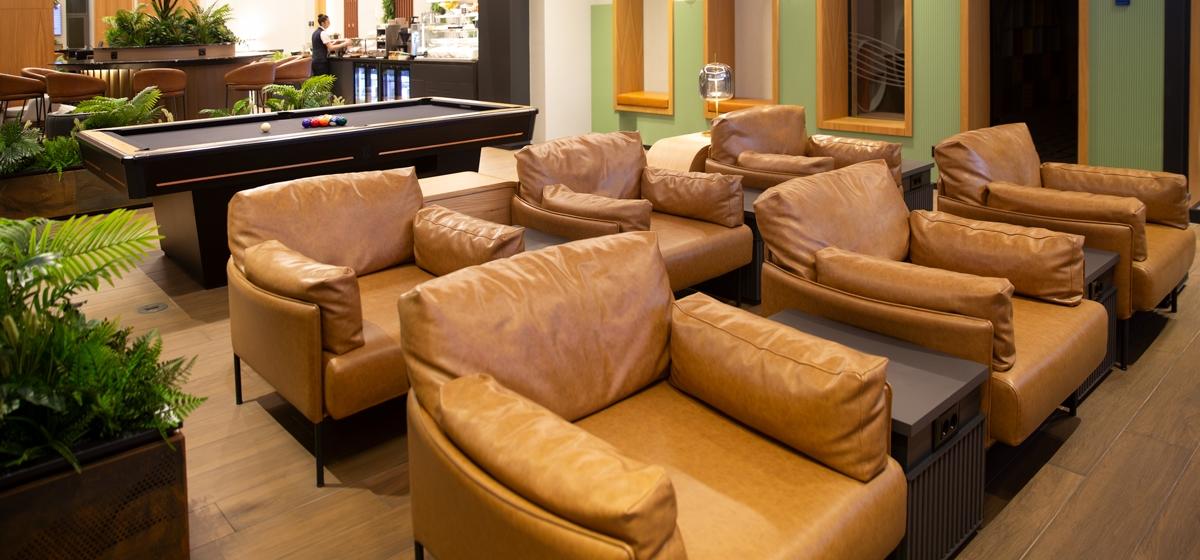 mollis armchair gallery 3