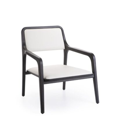 nada armchair image 1