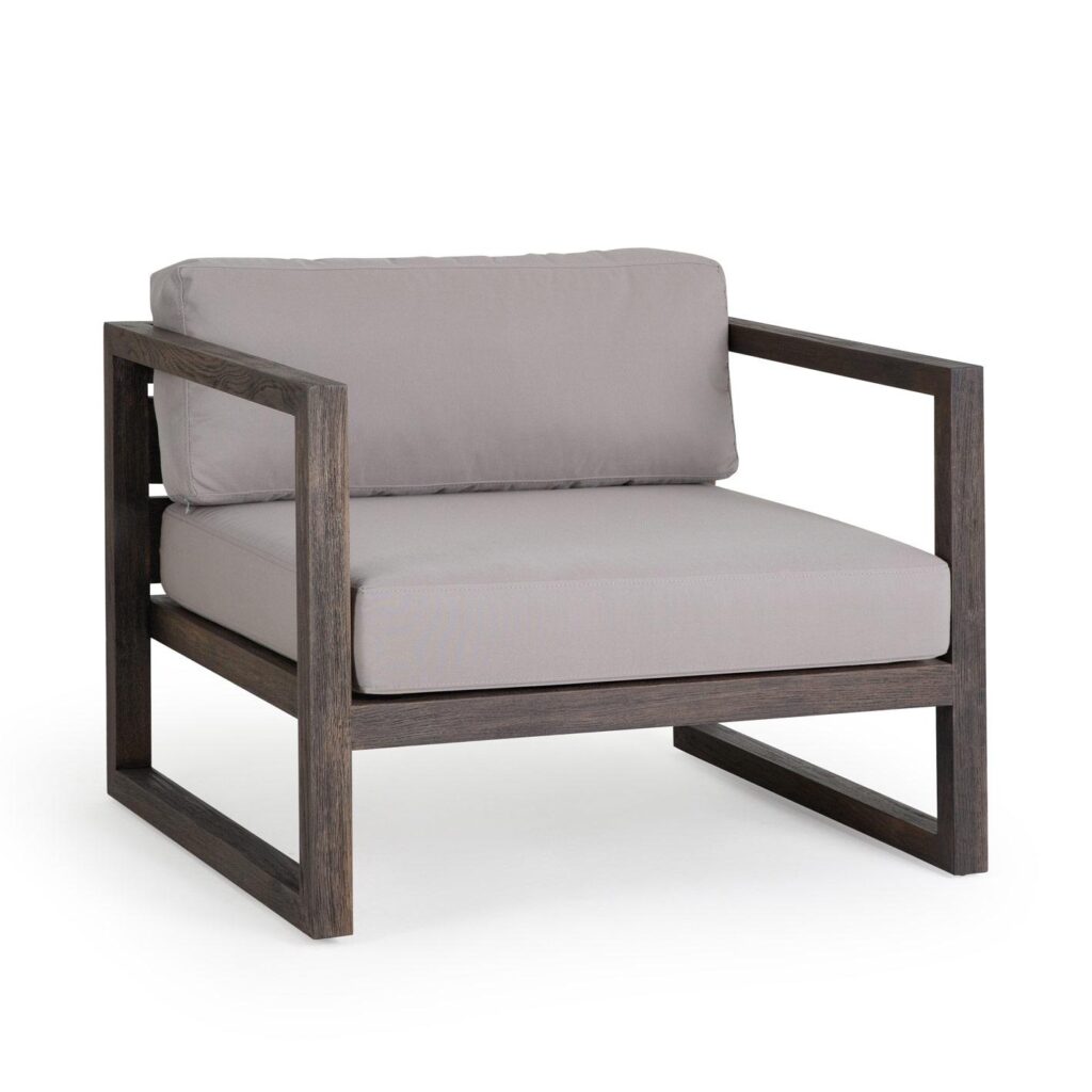 oscar armchair image 1