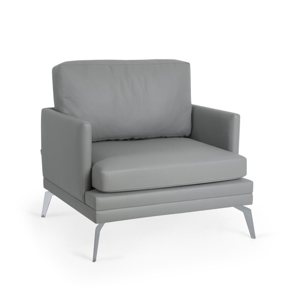 phonte armchair image 1