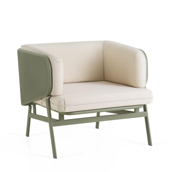 prado armchair image 1