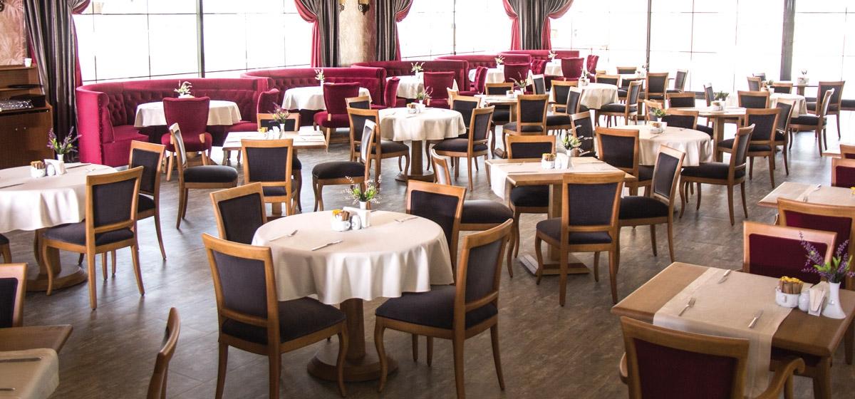 suzi booth gallery 1